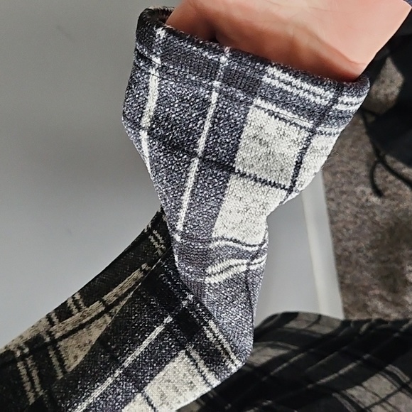 Steve Madden Black and Cream Plaid Women's Coat with Cream Faux Fur Collar NWOT - Picture 7 of 14